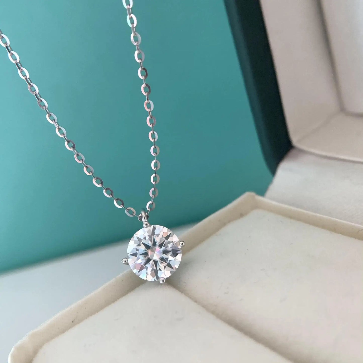 Real Moissanite Pendant 100% 925 Sterling Silver Classic Round Diamond Necklace Fine Jewelry